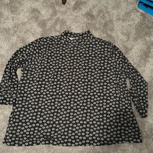 Woman Within size 4X snowflake long sleeve top